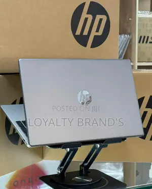 New Laptop HP 250 G10 8GB Intel Core i3 SSD 512GB
