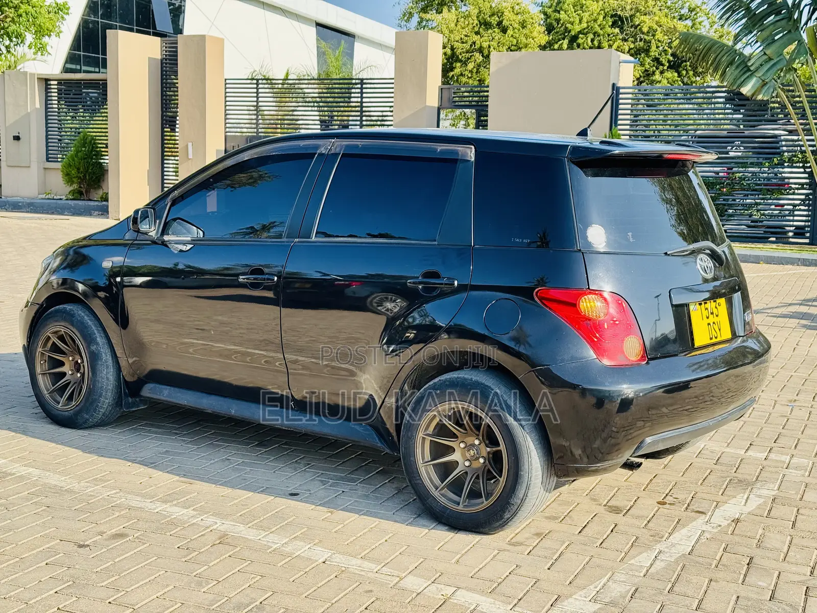 Toyota IST 2005 Black