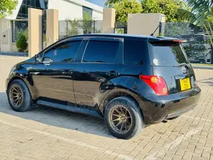Toyota IST 2005 Black