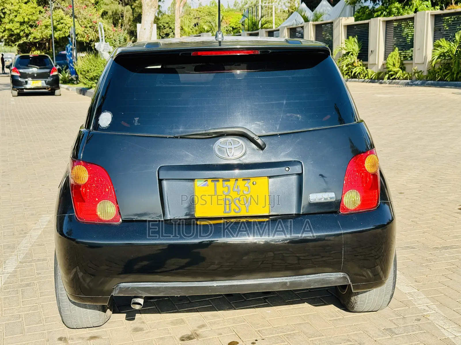 Toyota IST 2005 Black