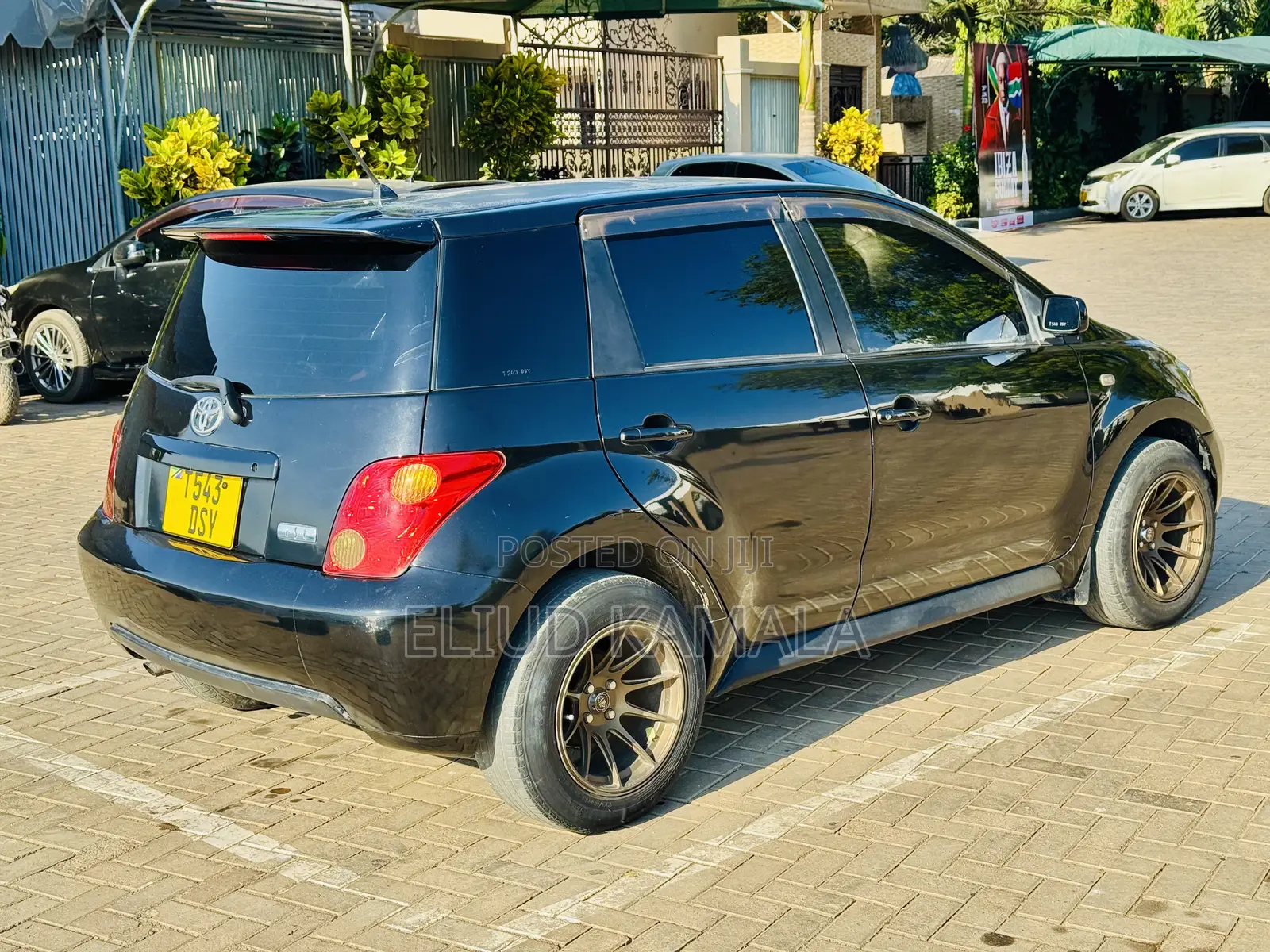 Toyota IST 2005 Black
