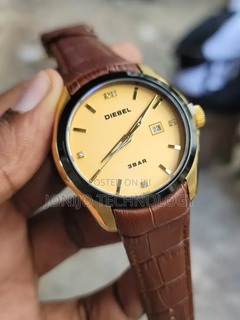 Dieseli Watch