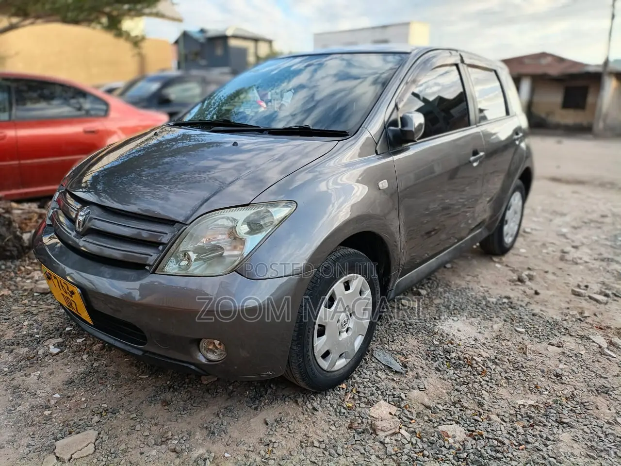 Toyota IST 2005 Gray