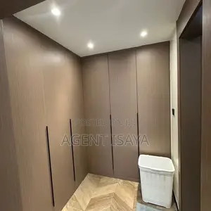 Furnished 2bdrm Apartment in Oyster Bay for sale