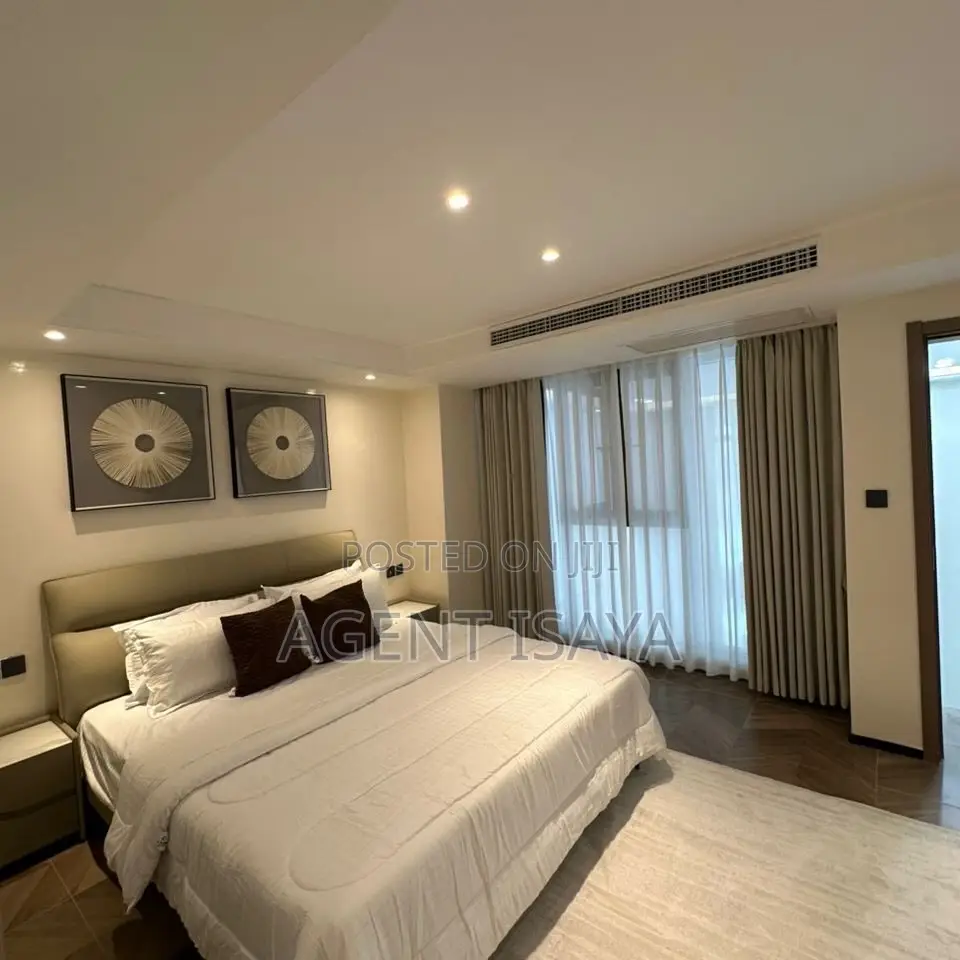 Furnished 2bdrm Apartment in Oyster Bay for sale