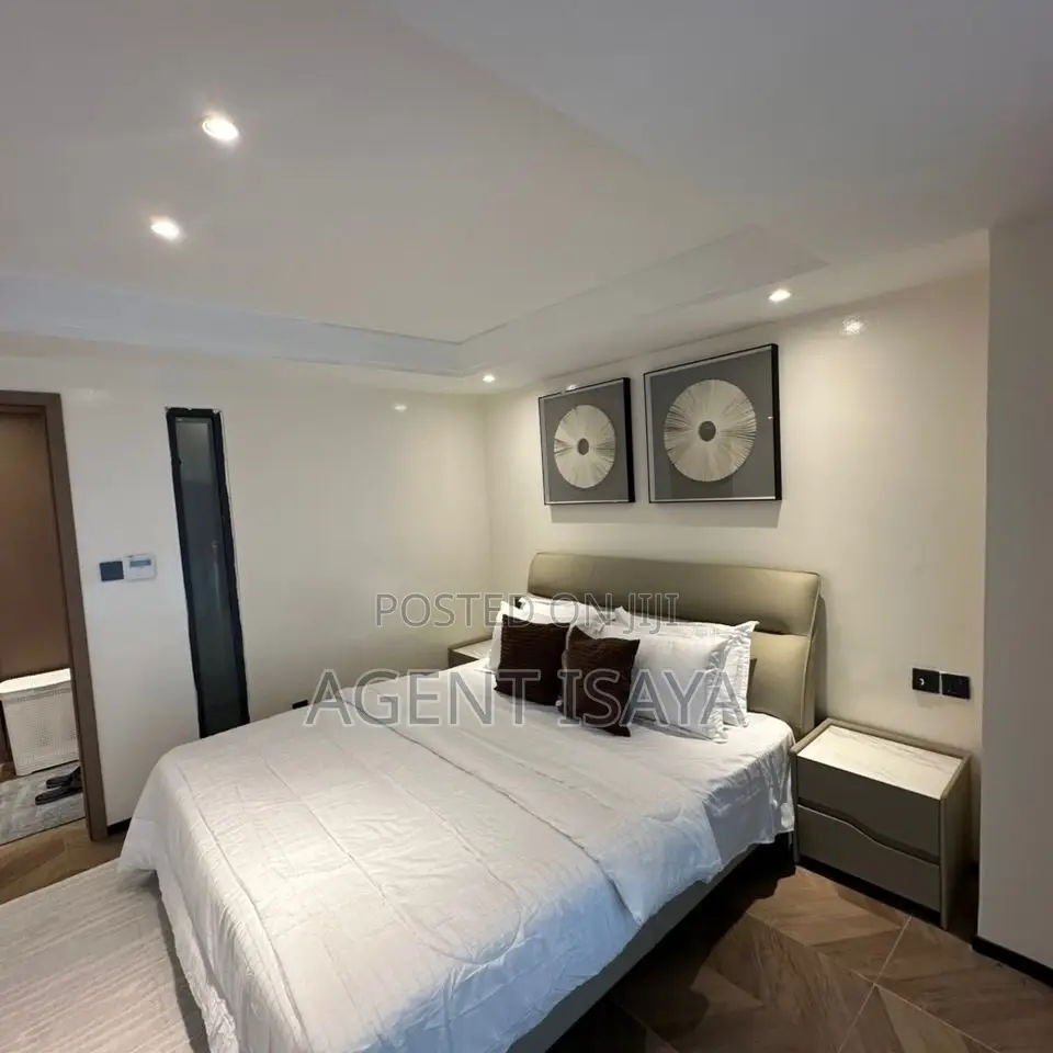 Furnished 2bdrm Apartment in Oyster Bay for sale