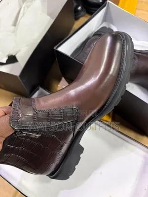 3 Colours Clarks Brand Men's Leather Boots or Shoe Footwears