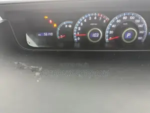 Toyota Noah 2010 Silver