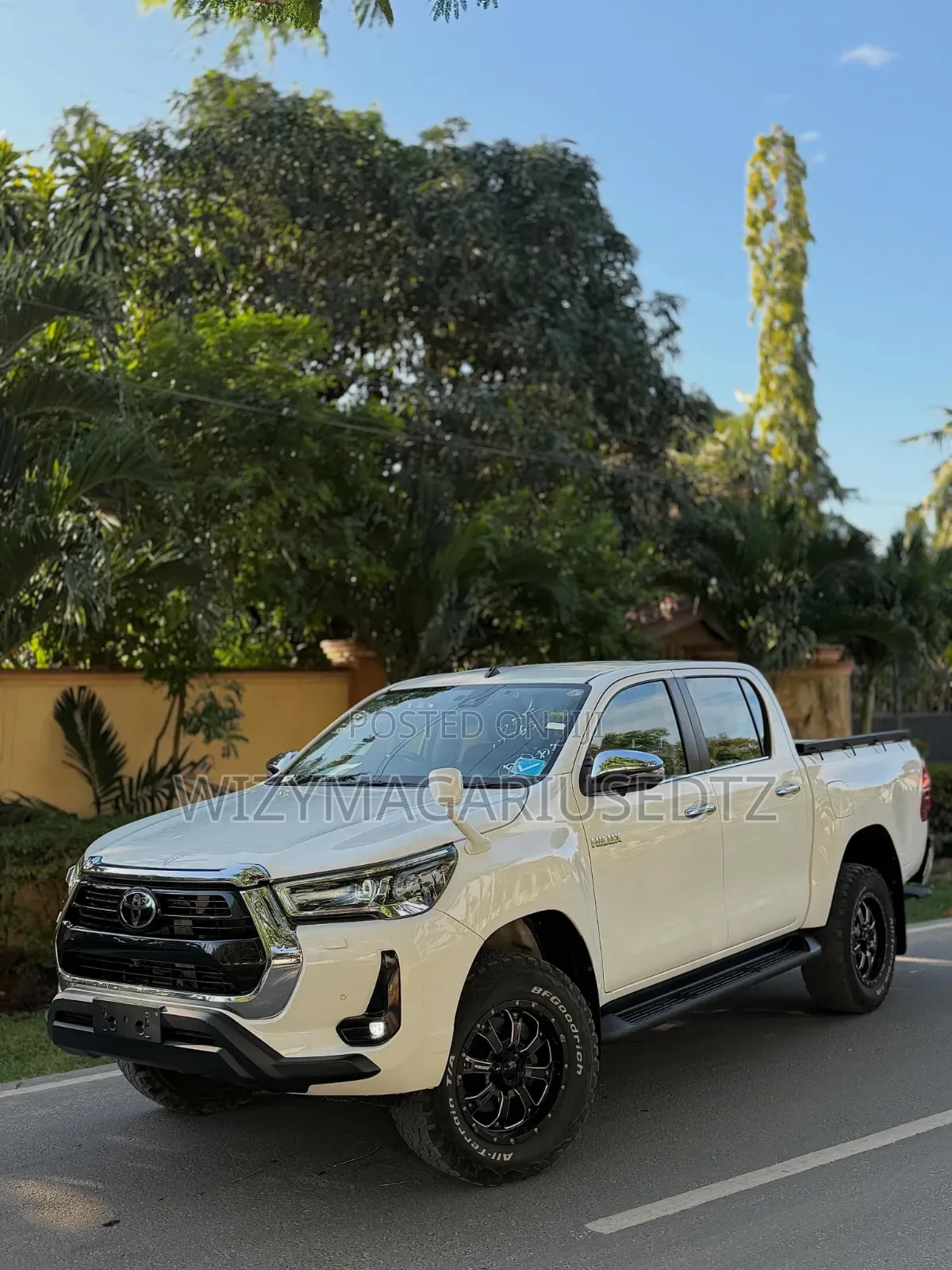 Toyota Hilux 2021 Off white