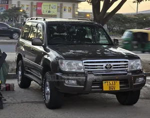 Toyota Land Cruiser 2001 Green