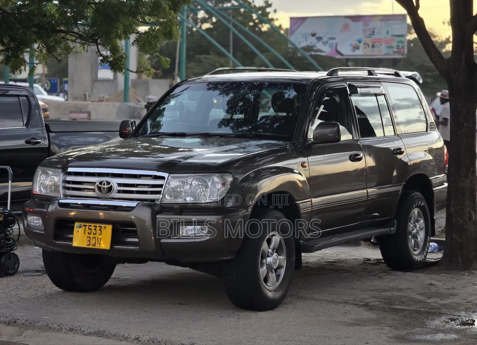 Toyota Land Cruiser 2001 Green