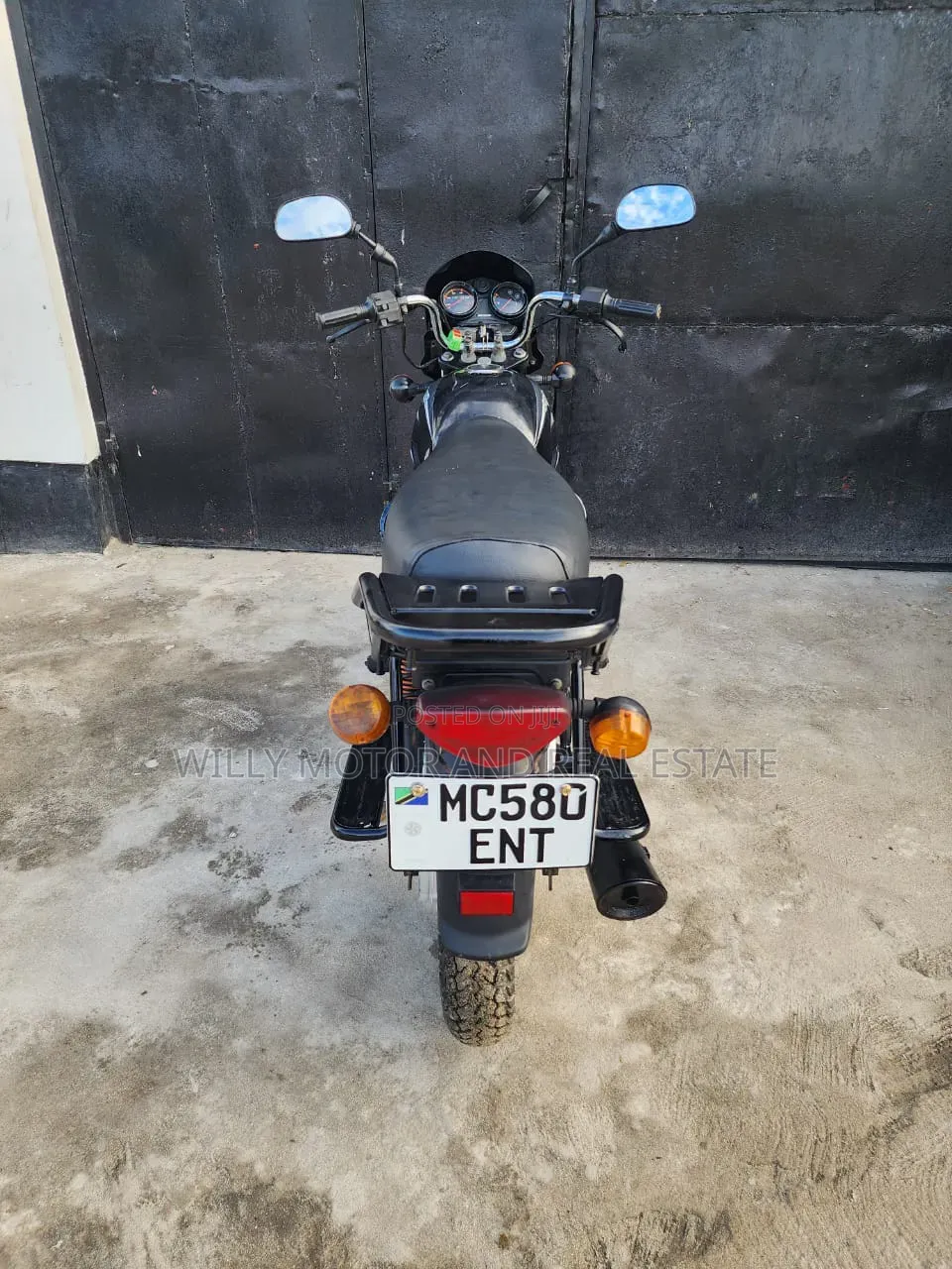 New Bajaj Boxer 125 2022 Black