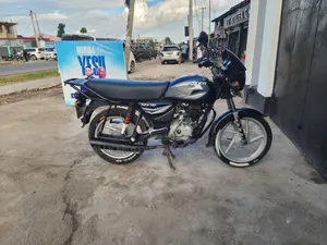 New Bajaj Boxer 125 2022 Black