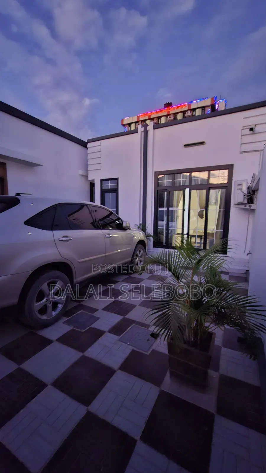 4bdrm Bungalow in Sinza Mugabe for sale