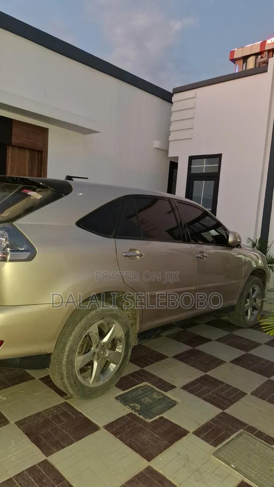 4bdrm Bungalow in Sinza Mugabe for sale