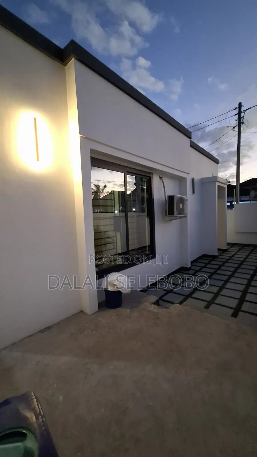 4bdrm Bungalow in Sinza Mugabe for sale