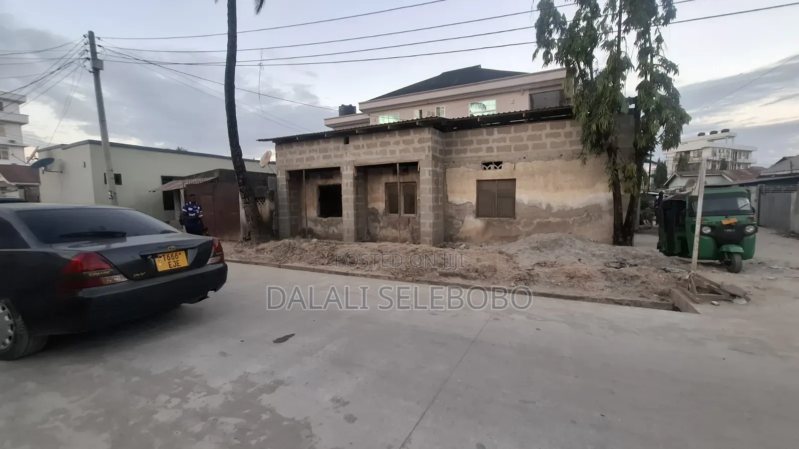 6bdrm Bungalow in Sinza Mugabe for sale
