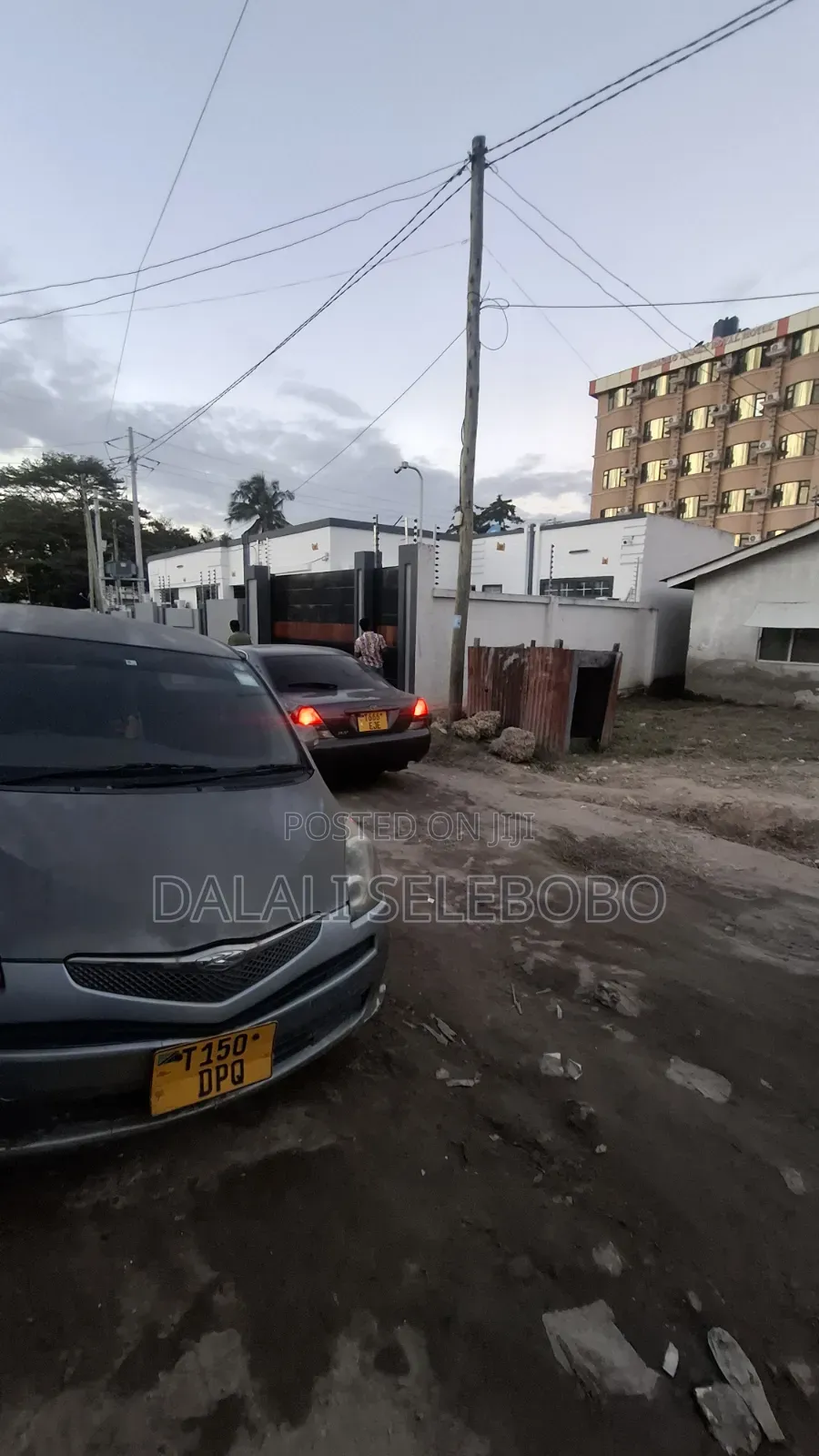6bdrm Bungalow in Sinza Mugabe for sale