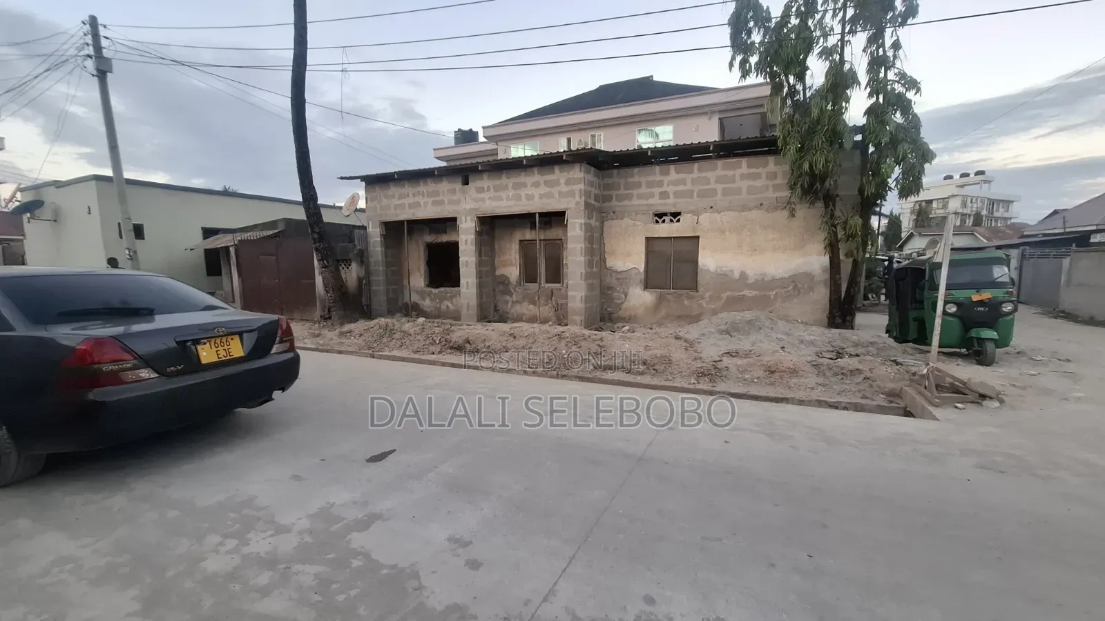 6bdrm Bungalow in Sinza Mugabe for sale