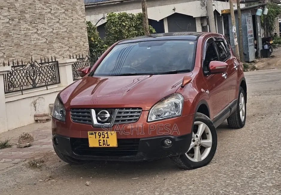 Nissan Dualis 2011 Maroon