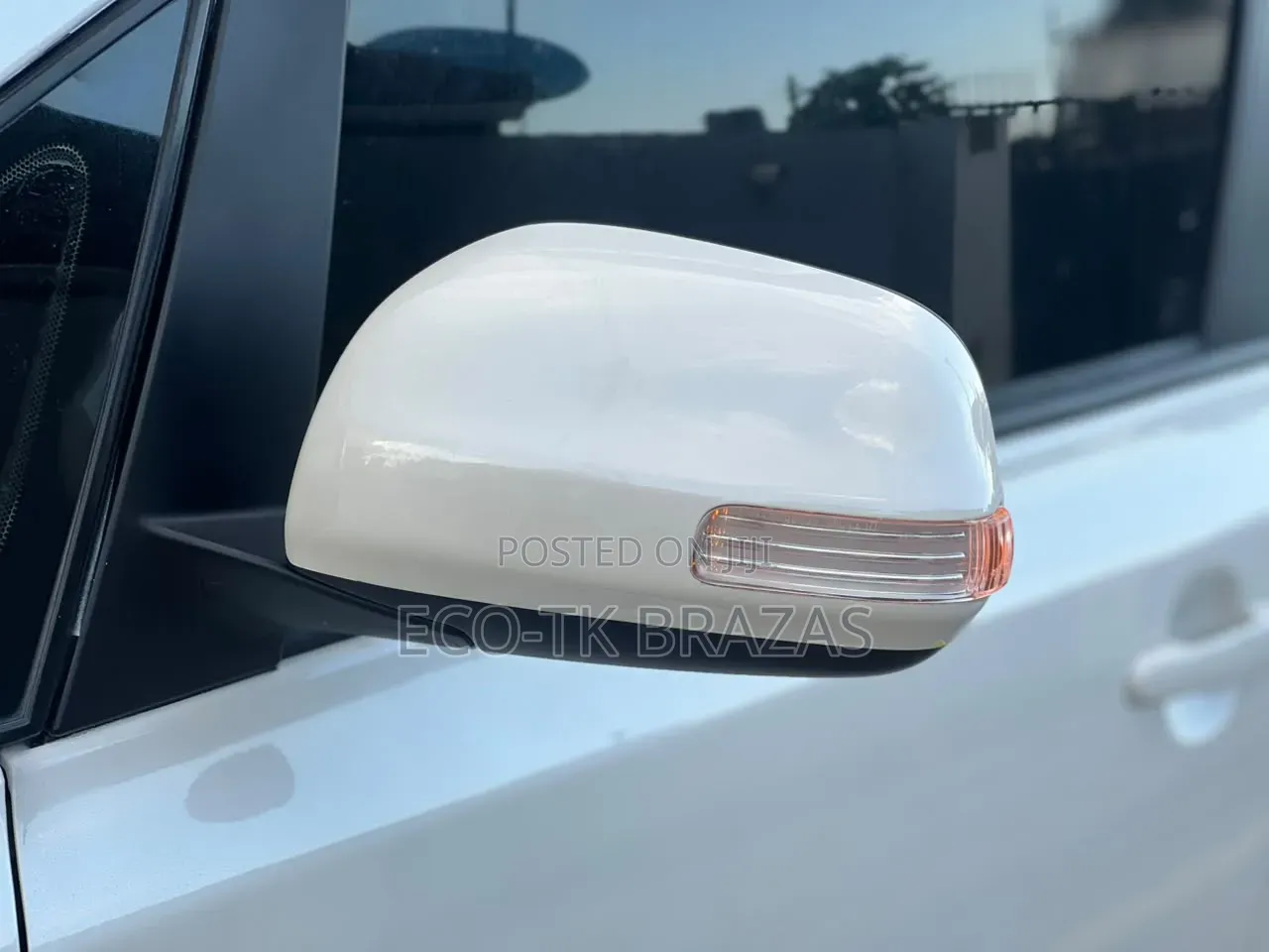 Toyota Ractis 2005 Pearl