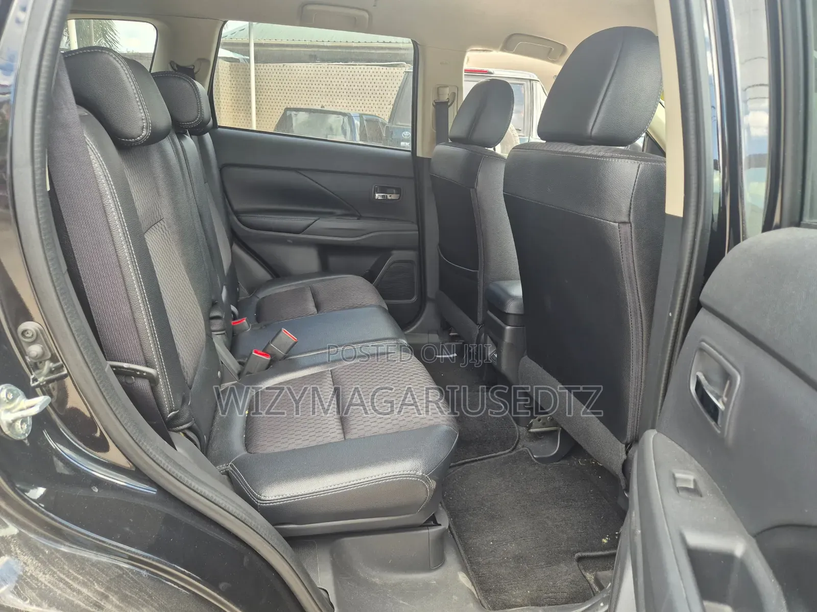 Mitsubishi Outlander 2014 Matt Black