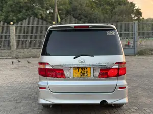 Toyota Alphard 2006 Silver