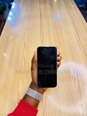 Apple iPhone 13 128 GB White