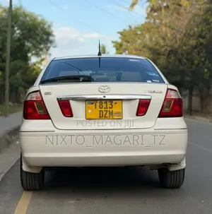Toyota Premio 2004 White