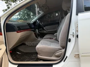 Toyota Premio 2004 White