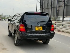 Toyota Kluger 2004 Black