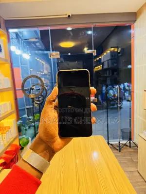 Apple iPhone 11 Pro Max 64 GB Gold