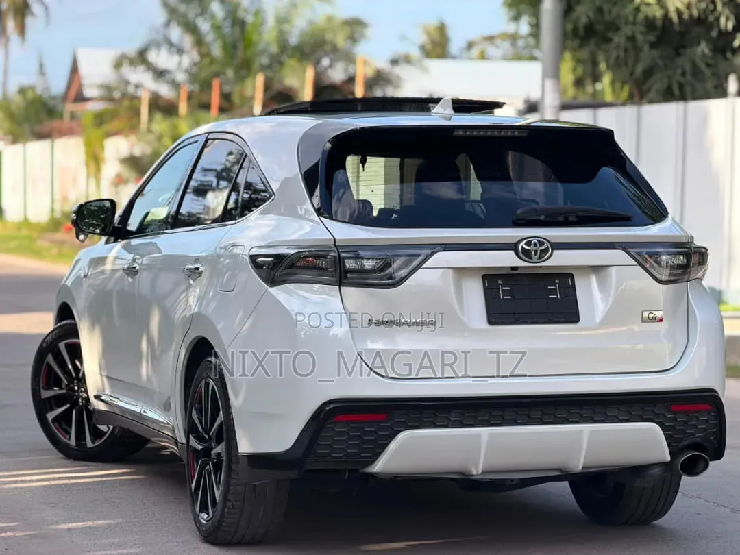 Toyota Harrier 2016 Beige