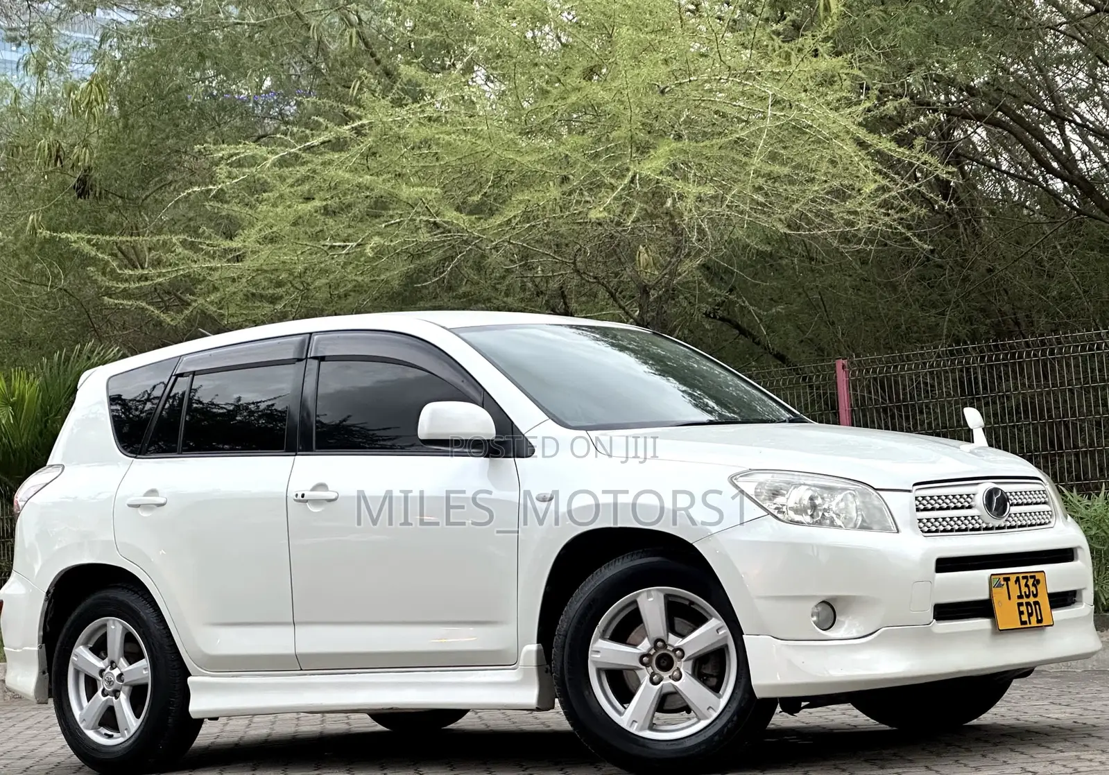 Toyota RAV4 2007 White