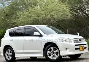 Toyota RAV4 2007 White