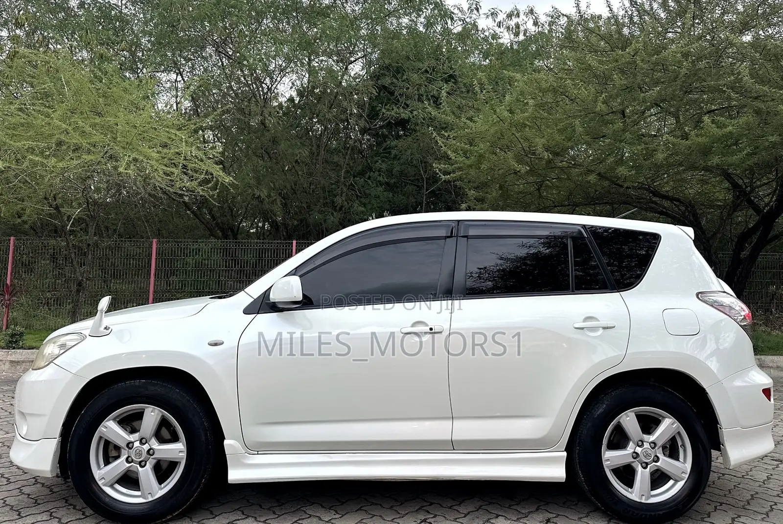 Toyota RAV4 2007 White
