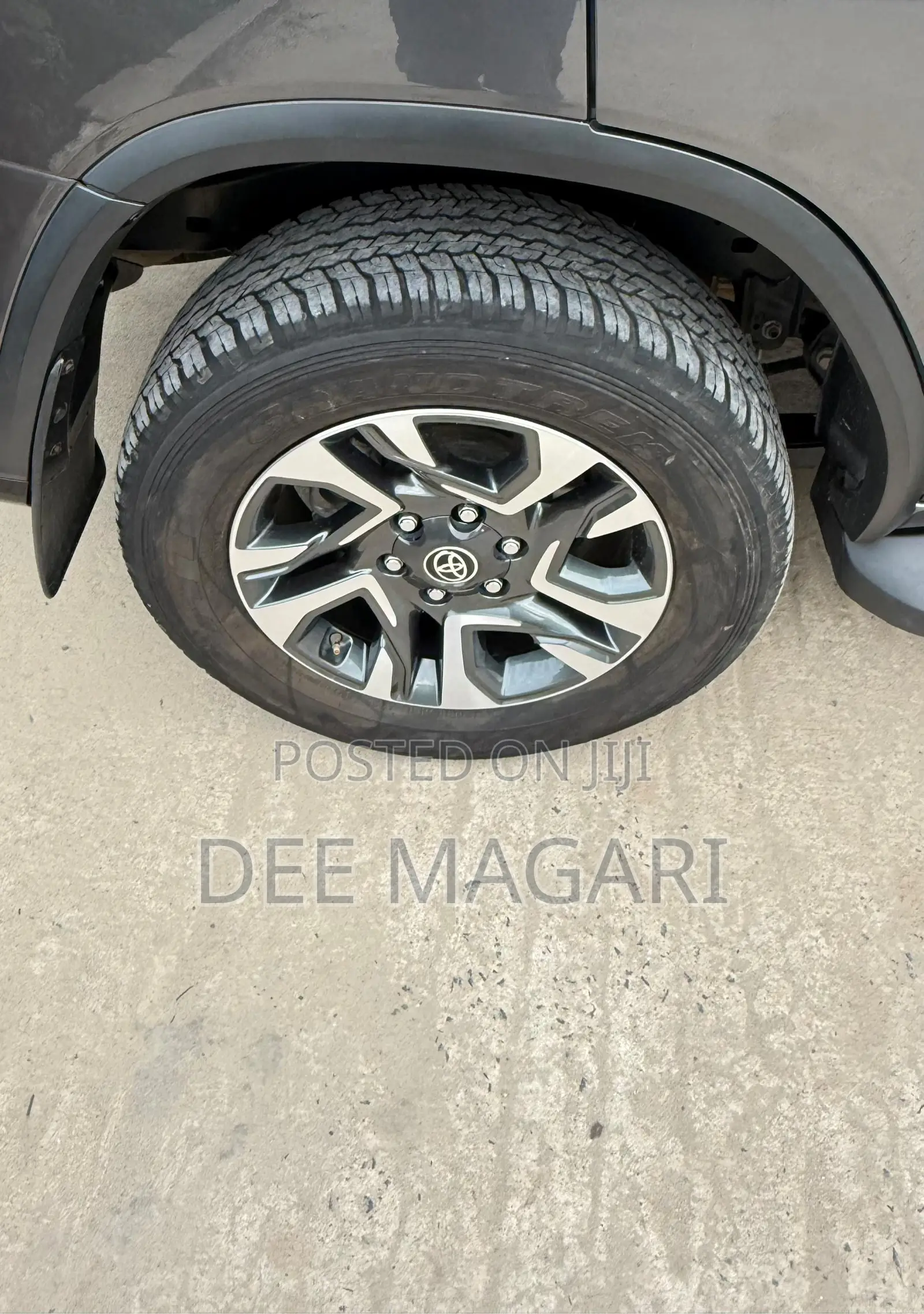 Toyota Fortuner 2024 Black