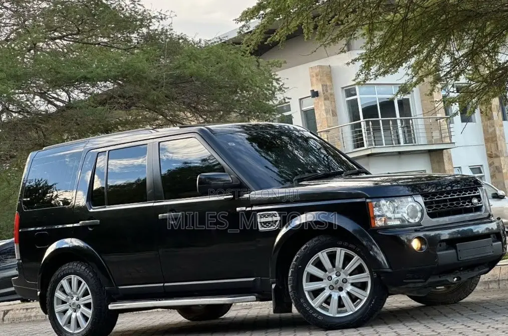 Land Rover Discovery 2014 Black