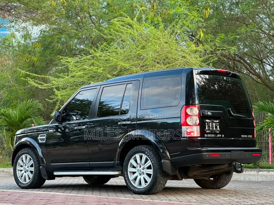 Land Rover Discovery 2014 Black