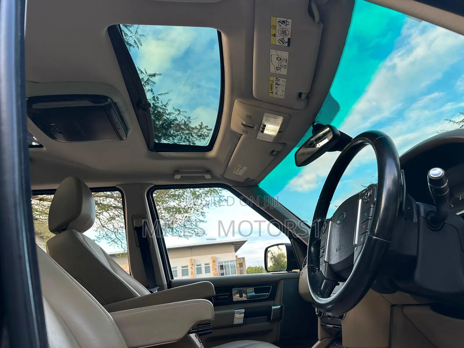 Land Rover Discovery 2014 Black