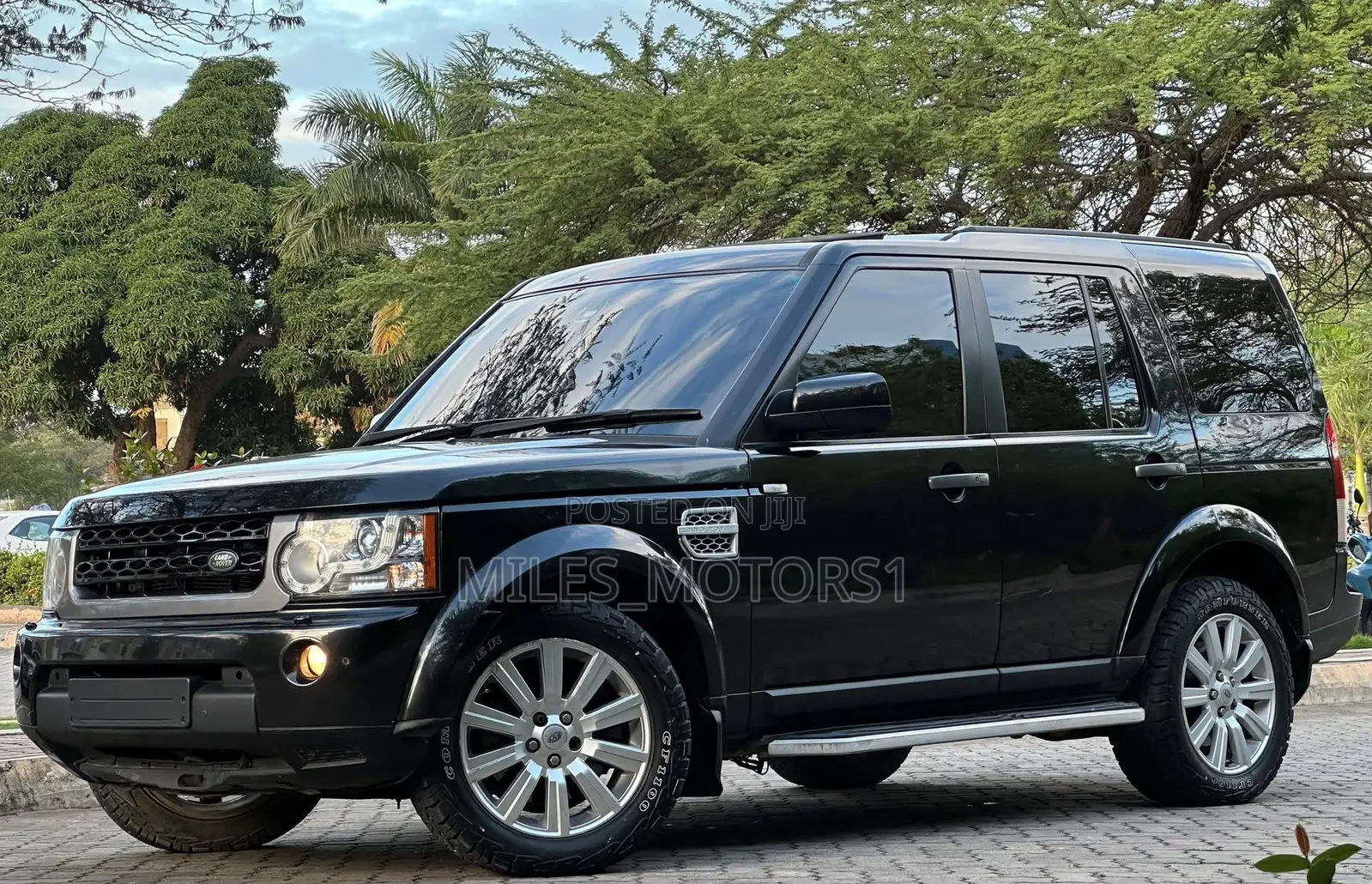 Land Rover Discovery 2014 Black