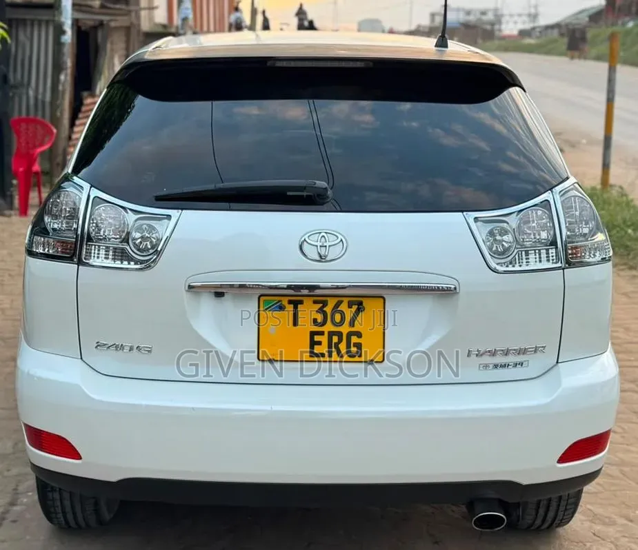 Toyota Harrier 2010 White