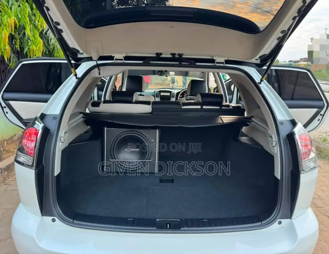 Toyota Harrier 2010 White