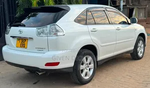 Toyota Harrier 2010 White
