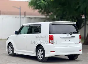 Toyota Corolla Rumion 2008 White