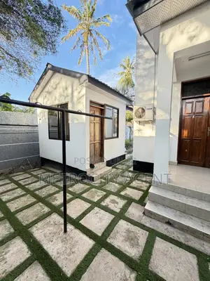 8bdrm Maisonette in Metro Estate, Mikocheni for rent