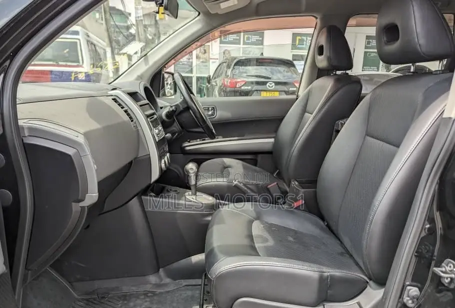 Nissan X-Trail 2007 Black