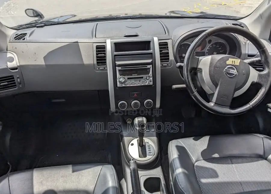 Nissan X-Trail 2007 Black