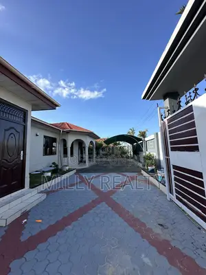 5bdrm House in Mbweni Malindi Block for sale