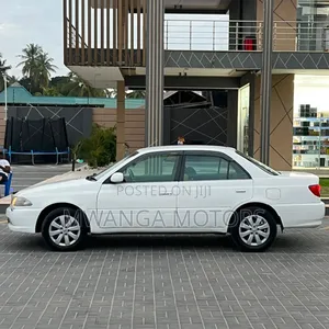 Toyota Carina 2001 White